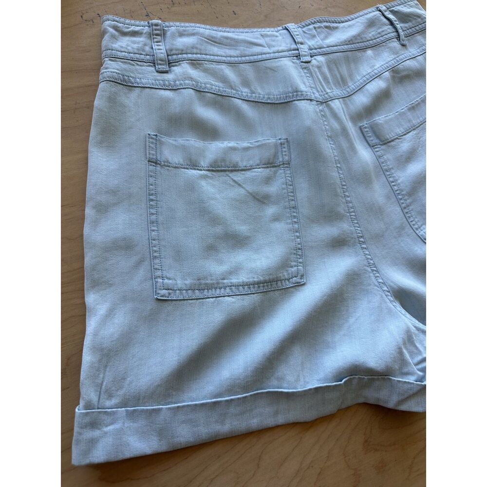 Anthropologie Cloth & Stone Chambray Tencel Shorts Women’s M Zip Fly - Picture 8 of 10